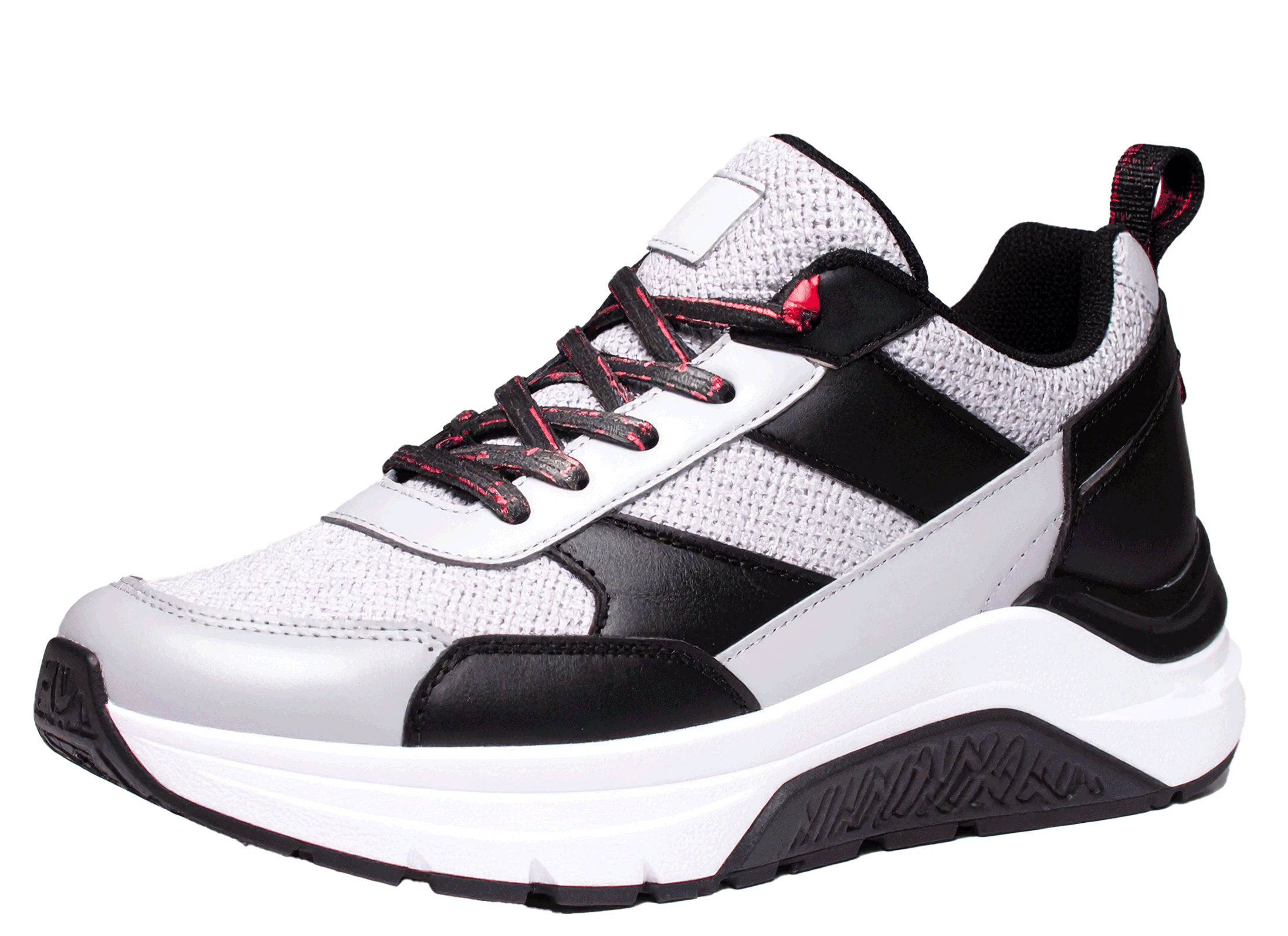 Animation cycling through the five versions of the sneaker shown in the timeline